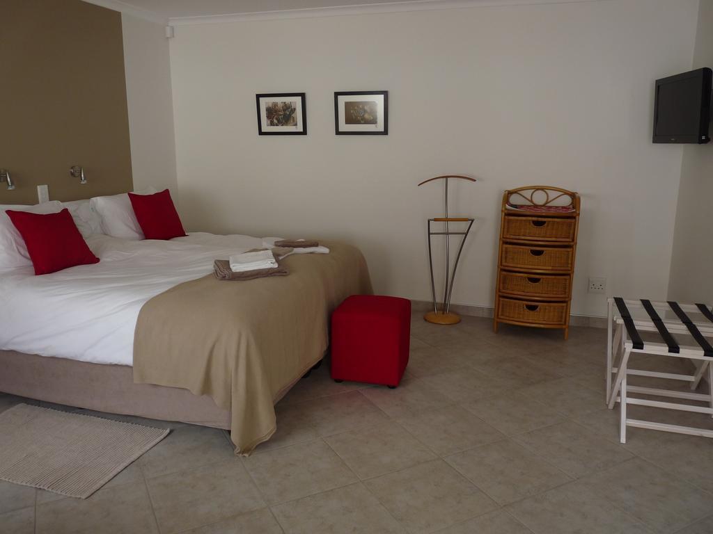 Meike'S Guesthouse Swakopmund Buitenkant foto