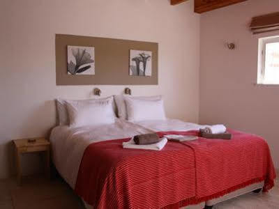 Meike'S Guesthouse Swakopmund Buitenkant foto